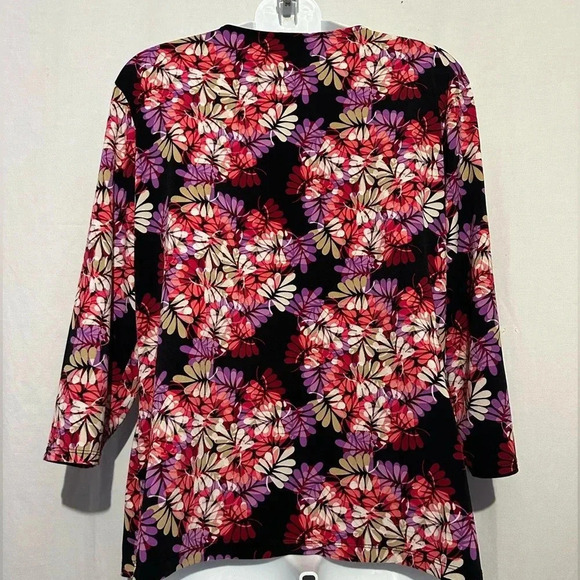 East 5th mulitcolor floral 3/4 sleeve round wringet design neck sz XL - Picture 3 of 4
